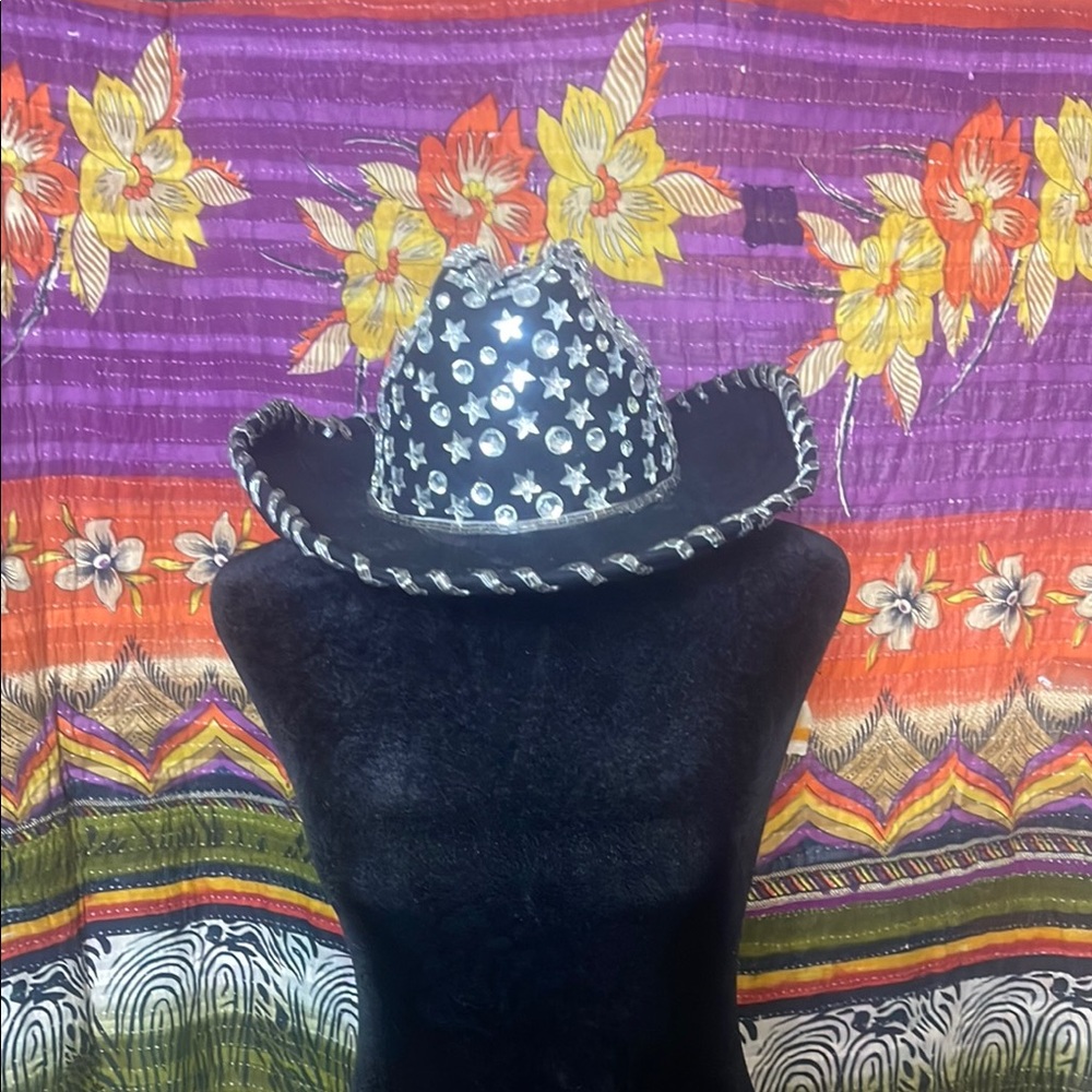 Black Star-Studded Women's Cowboy Hat